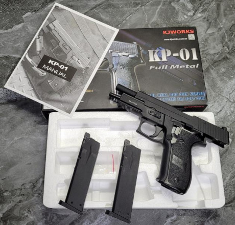  VENDIDA  pistola de airsoft KP-01 de la marca Kjworks (replica de la Sig Sauer P226). Funcionamiento 01
