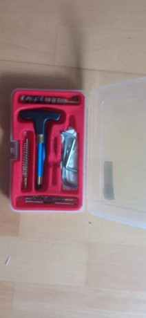 Hola a tod@s,

Pongo a la venta estás cosillas que ya no me sirven:

. Supresor de sonido Dog Bark Muzzle 01