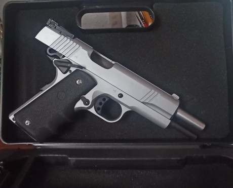 Se vende Norinco np29 copia de la Colt 1911. Calibre 9mm
Alza ajustable
Botón cargador sobredimensionado
Seguro 01