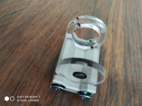 Vendo Kor-optik top 50 COMPLETO mas 4 anillas
Precio 100 € portes incluidos 
Interesados por privado 00