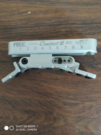 Vendo culatin (rabera) Centra Contac III perfectas condiciones
Precio: 100 € portes aparte
Interesados 00