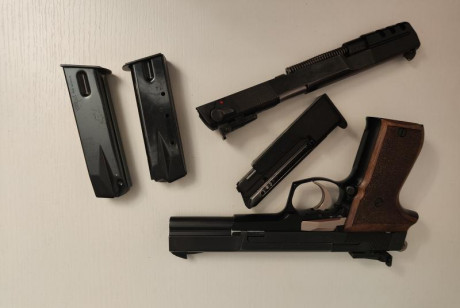 Vendo fantástica pistola con 2 carros,22LR y 9mm,de 6 pulgadas cada carro,gran precisión con las 2 municiones 01