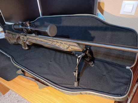 Se vende carabina savage shark II, 22Lr, cañón pesado match, va con visor weaver  Kaspa Series 6-24x50 11