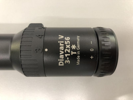 Vendo mi visor Zeiss 3-12x56 modelo V (victory) con tratamiento T* antireflejos. Retícula 4 normal. Incluye 11