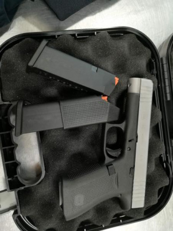 Buenas tardes, se pone a la venta Glock 48 Silver Slime, calibre 9mm. Parabellum por no usar. Está nueva, 01