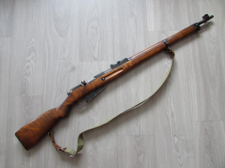Mosin Nagant Finlandés modelo 39, calibre 7,62x54R. Ideal para tiradas de fusil histórico. Marcas SA correspondientes 01
