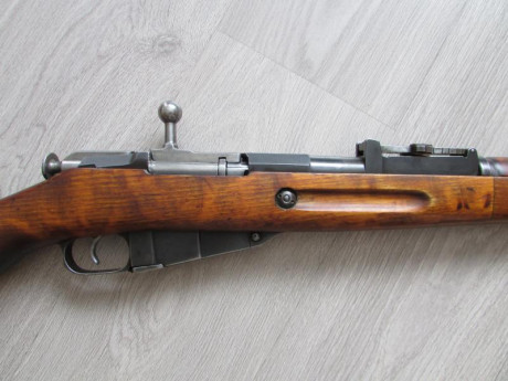Mosin Nagant Finlandés modelo 39, calibre 7,62x54R. Ideal para tiradas de fusil histórico. Marcas SA correspondientes 00