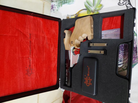 Una de las mejores pistolas para la modalidad de standard,el arma se encuentra en buenas condiciones tanto 02