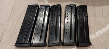 pongo a la venta mi arma de reserva para ipsc classic.
Sti range master 5" 9mm. Repavonada. Se entrega 10
