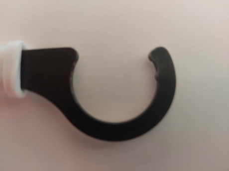 Pues eso, que estoy interesado en comprar una llave para desmontar el BUSHING de una S&W Master 52
Tf. 00