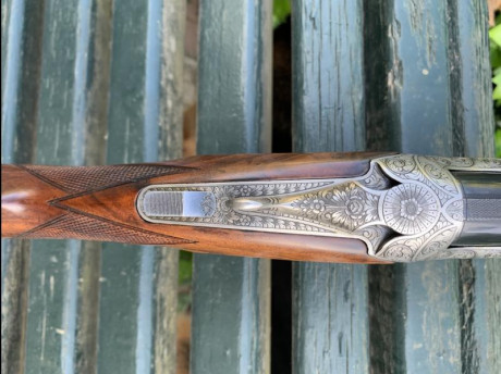 Hola, vendo escopeta calibre 12, choques 3 y 1, 71 cm de cañón y monogatillo.
Es un modelo de gran exclusidad 30