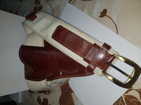 Buenas tardes compañeros.busco revolver 44 preferiblemente de 6 pulgadas 30