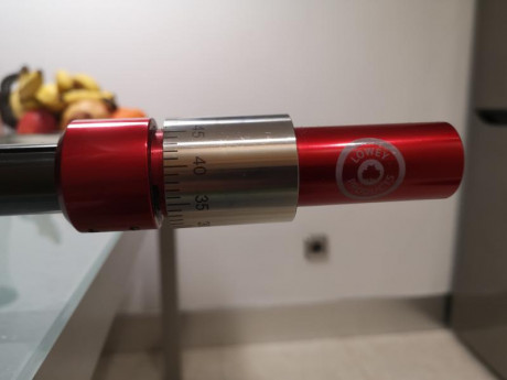 Vendo por falta de uso carabina Anschutz, en perfecto estado, con poco uso y con muy buenas agrupaciones 02