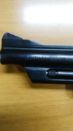 Un compañero me ha pedido que le ponga en venta este revólver.Se vende  S&W modelo 28 Highway Patrolman 00