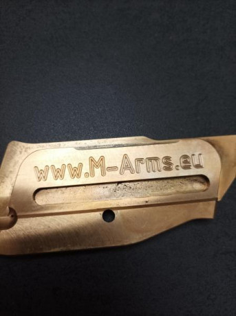 Vendo cachas del laton para cz shadow 2 , para manos grandes .son se la marca M-ARMS
Precio 65 euros , 00