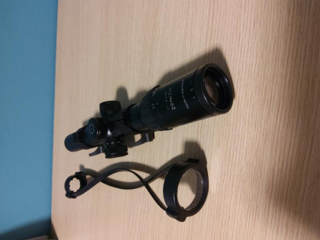 Se vende visor de batida Schmidt & Bender 1,1-4x24 Zenith retícula iluminada,en perfecto estado de 02