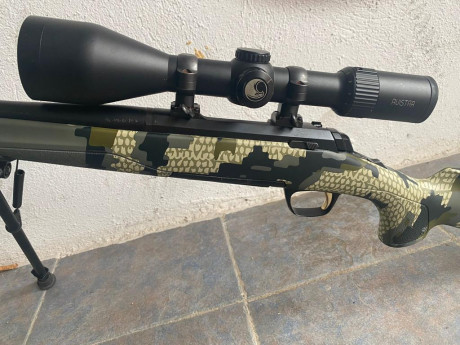 Rifle Browning x-bolt en calibre 270 wsm con culata sintética kuiu en perfecto estado con visor avistar 02