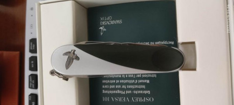 Vendo, Navaja SWAROVSKI Multiusos , es un modelo que se fabricó hace muchos años en edición limitada, 02