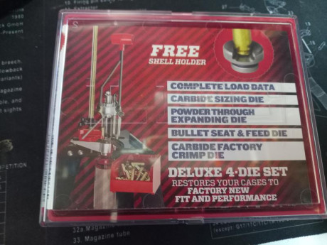 vendo dies lee deluxe 9 mm luger 4 die set: nuevos sin usar 
precio 80 € portes incluidos
peninsula ... 00