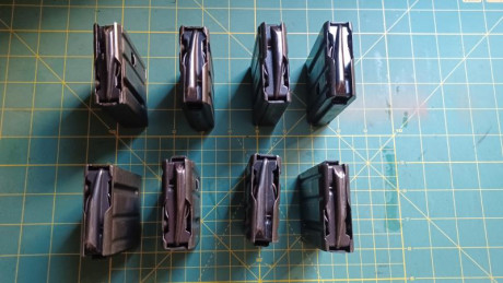 Hola a todos. Me deshago de los cargadores cortos de AR15. Son del Cetme L recortados a 10 cartuchos para 00