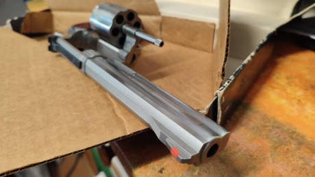 Se venden por encargo de la familia de propietario ya que este a fallecido.

Revolver  marca S&W modelo 00