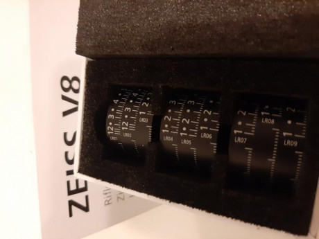 Vendo zeiss v8 
2.8-20×56 ret 60 iluminada
Modelo nuevo con tubo de 30 y carril
A estrenar
Nico 696927927
2550e 00