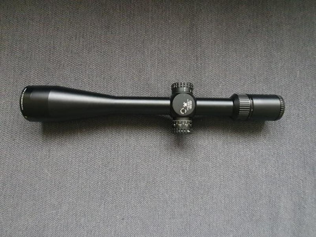VENDIDO.

Vendo visor Vortex Golden Eagle, segundo plano focal, 15-60x52. Tubo 30mm.  Comprado hace apenas 12
