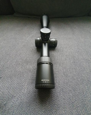 VENDIDO.

Vendo visor Vortex Golden Eagle, segundo plano focal, 15-60x52. Tubo 30mm.  Comprado hace apenas 20