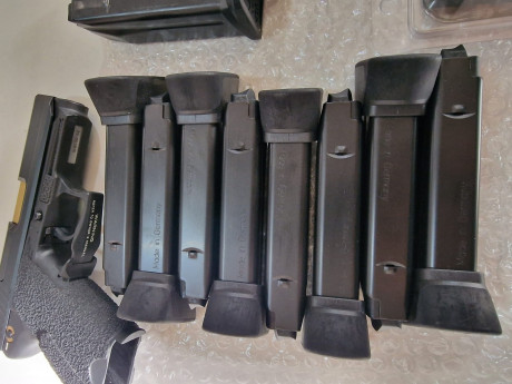 Se vende pistola hk usp compact en calibre 45 acp
Tanto cañón con mecanismos están nitrurados en titanio 10