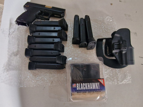 Se vende pistola hk usp compact en calibre 45 acp
Tanto cañón con mecanismos están nitrurados en titanio 20