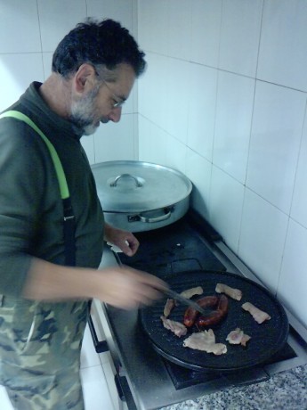   LOS ALMUERZOS DE CAZA MENOR NO CUENTAN  

Los veteranos ya sabéis como funciona esto, pero por si acaso 132