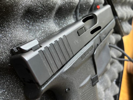 VENDIDA

Glock 43 con muelles de fábrica, casi nueva, alta fiabilidad, menos de 500 disparos

- Set punto 02