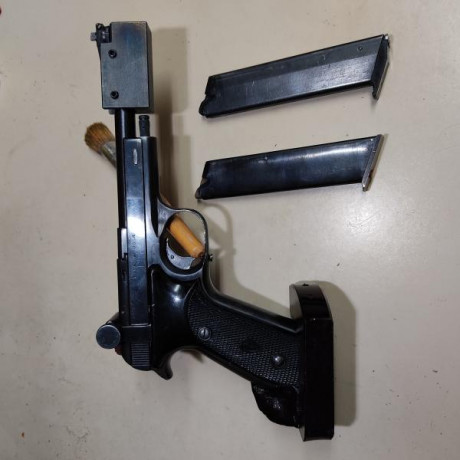 Pues por exceso de cupo vendo mi baikal, tiene peso para cañon y apoyo para la mano, gastos de envio si 02