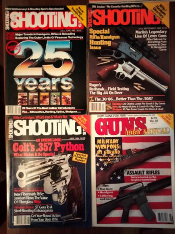 Revista Guns & Ammo.
81 números hasta Abril del 99.
Aparte incluyo algunos anuarios, números especiales 90