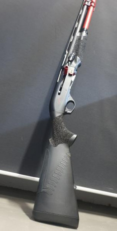 Vendo escopeta Benelli M2 Speed Performance preparada completamente para IPSC, incluyendo los siguientes 10