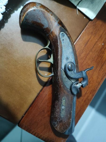 Busco pistola Ardesa avancarga de percusión,me valen diferentes modelos patriot, kentucky, derringer, 101