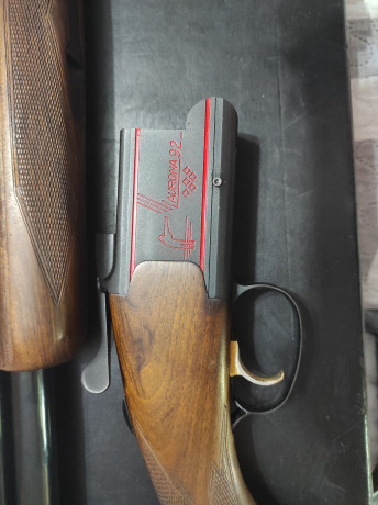  VENDIDA 
En venta escopeta Laurona 92 trap,en perfecto estado de uso, fabricación nacional, cañón de 00
