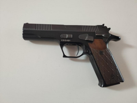 En venta Pardini PC9 guiada en F.
Precio: 875 euros puesta en la intervención.
Maletín original y 2 cargadores 01