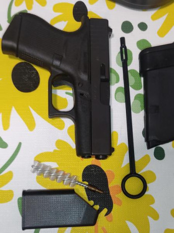 Pongo en venta de nuevo mi Glock 43.
410 euros gasto de envío a cargo del comprador.
El arma está en Guadalajara 01