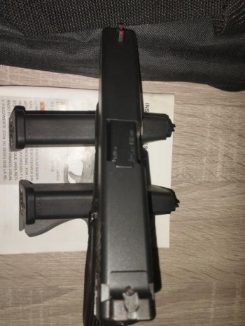 pongo a la venta GLOCK 17 4gen pocos tiros la compre en 2012 y esta guiada en A. Tiene miras dawson con 00