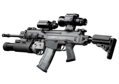 En espera de adquirir el "nuevo" CZ-S805, no se cortan en mejorar como pueden lo que tienen:
 20
