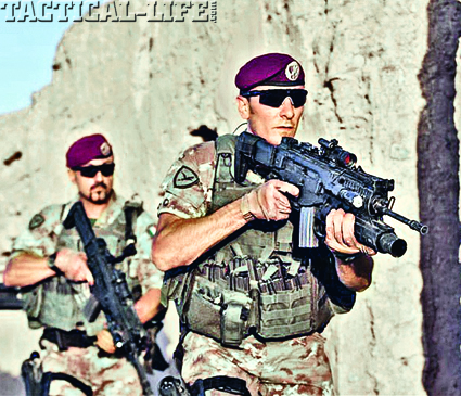 Fuerzas especiales de ALBANIA: 30