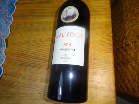 Hoy para comer acelgas hervidas y chuletón de vaca gallega vieja con seis semanas de maduración en cámara 32
