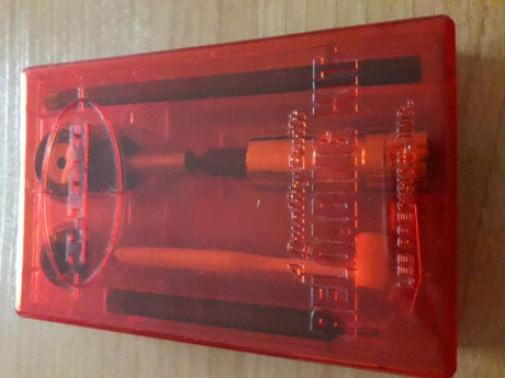 Se vende Classic Lee Loader para los calibres .38 SPL y .357 Magnum. Es un kit para recarga sin necesidad 02