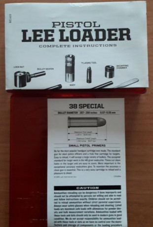 Se vende Classic Lee Loader para los calibres .38 SPL y .357 Magnum. Es un kit para recarga sin necesidad 00