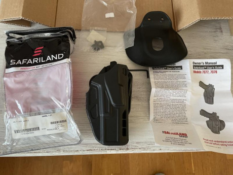 V E N D I D A Fuera del foro.
Se vende funda Safariland 7377  más la pala safariland que hace fácil el 02