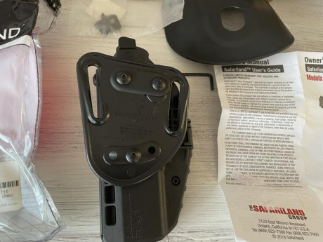 V E N D I D A Fuera del foro.
Se vende funda Safariland 7377  más la pala safariland que hace fácil el 01