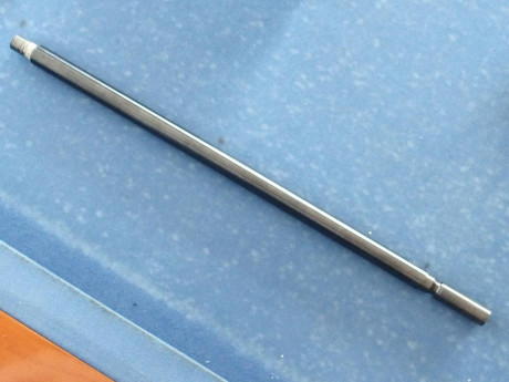 Vendo carabina Weihrauch HW100 T 4.5, alemana de calidad superior y extraordinaria precisión (es un bisturí).Se 11