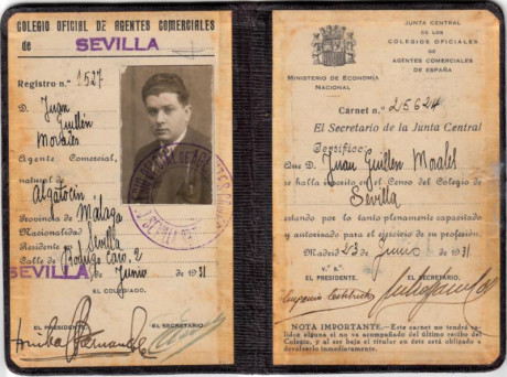  EN RECUERDO Y HOMENAJE A LOS QUE YA NO ESTÁN. 

Si pones en  GOOGLE    PASAPORTES EN LA MEMORIA   da 32