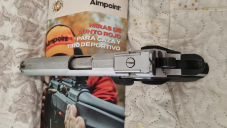 Hola por dejar la afición vendo pistola del 45acp Norinco y escopeta Superpuesta del 12.precio pir los 00